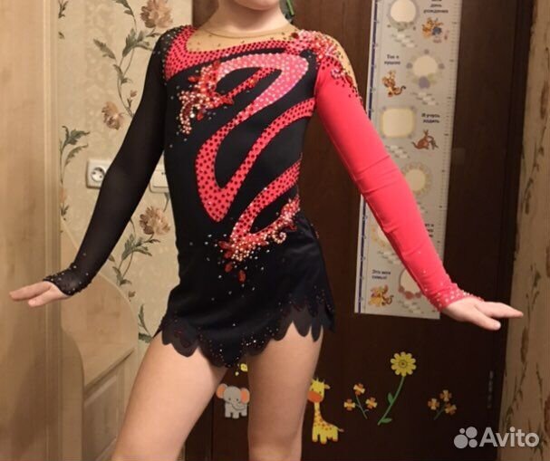 Платье для выступления (фигурное катание)