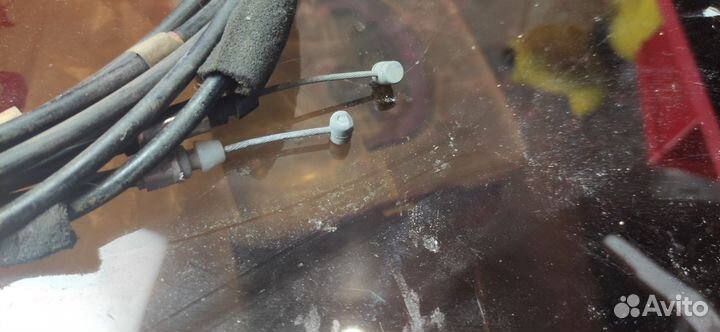 Тросик лючка бака и багажника Toyota Celica st202