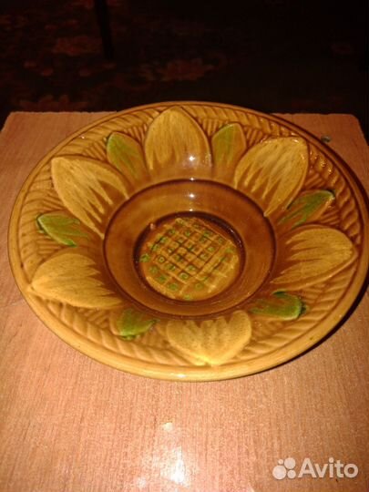 Тарелка керамическая