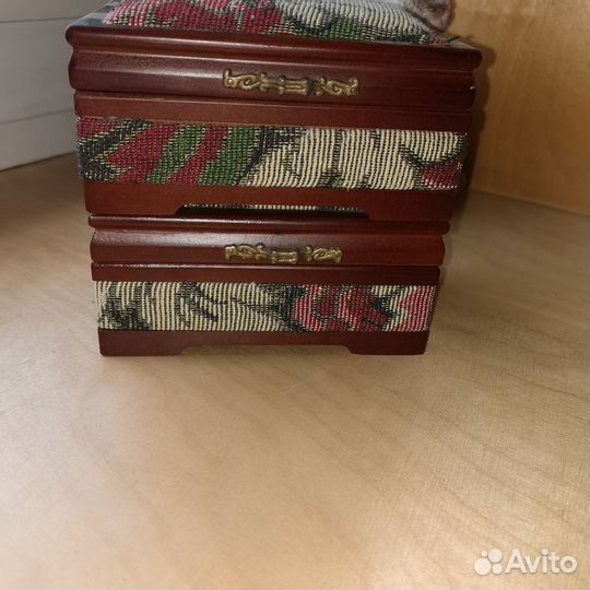 Шкатулки 2шт
