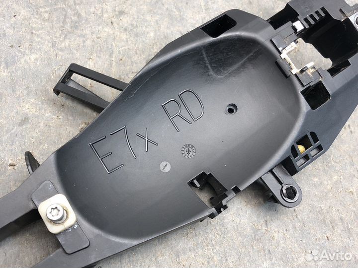 Зад лев кронштейн BMW X6 E71