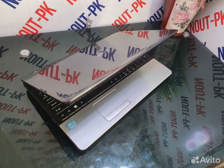 Ноутбук acer /ssd 512гб/i3/Nvidia 710m