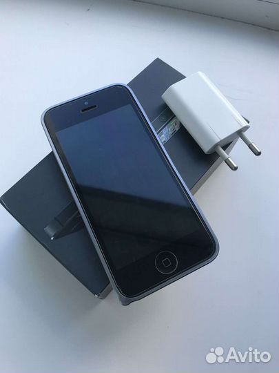 iPhone 5 black 16gb