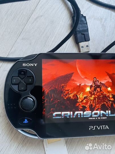 Sony ps Vita прошитая + игры