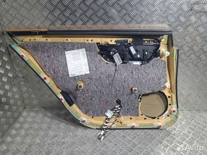 Обшивка двери задней правой (дверная карта) Mercedes S W221 Рестайлинг (09-13) 5.5 Бензин