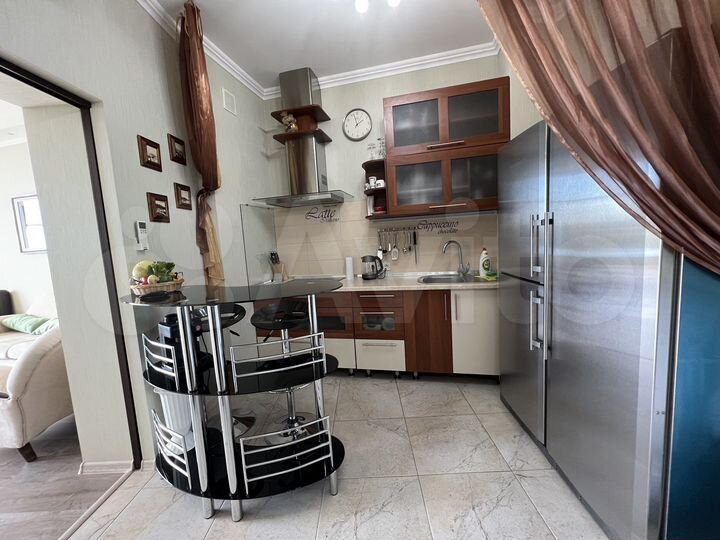 1-к. квартира, 60 м², 3/15 эт.