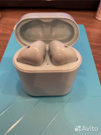 Беспроводные наушники honor FlyPods