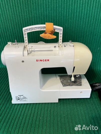 Швейная машина Singer 2273 (г3987к)
