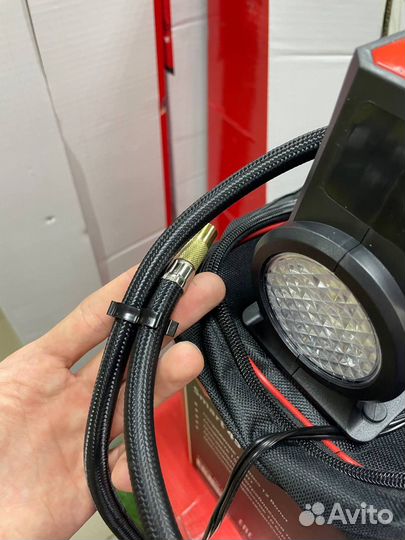 Компрессор автомобильный Quattro Elementi Smart 45