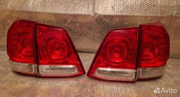 Фонари Toyota Land Cruiser 200 8-12г
