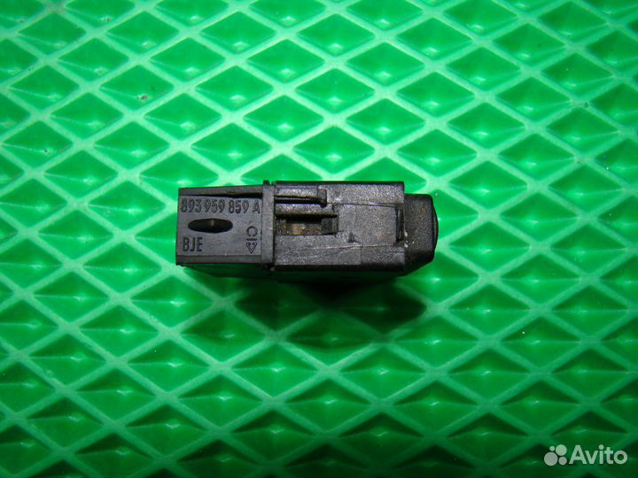 Кнопка блокировки стеклоподъёмников audi a8 d2