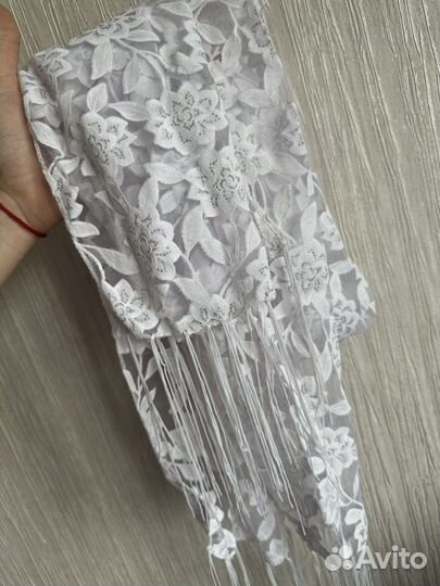 Шарф женский белый