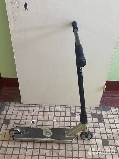 Трюковой самокат