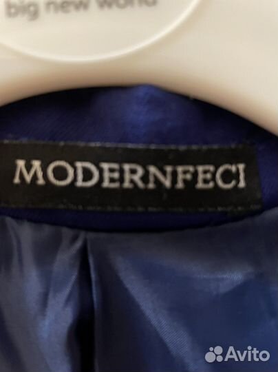 Пиджак мальчиковый152-156 размера