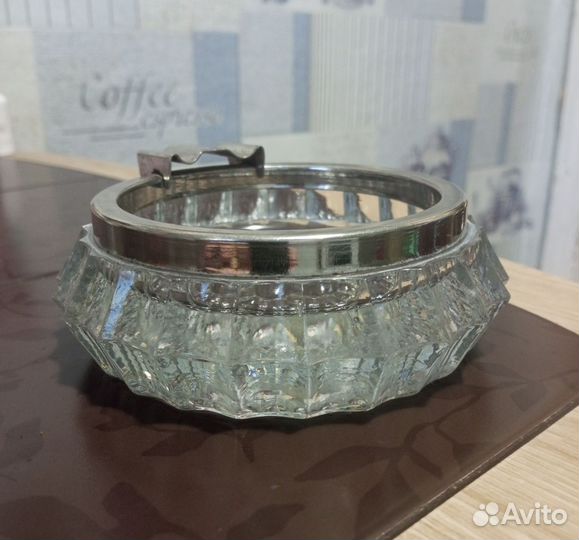Хрустальная пепельница