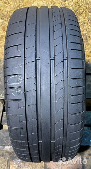 Pirelli P Zero PZ4 245/35 R20