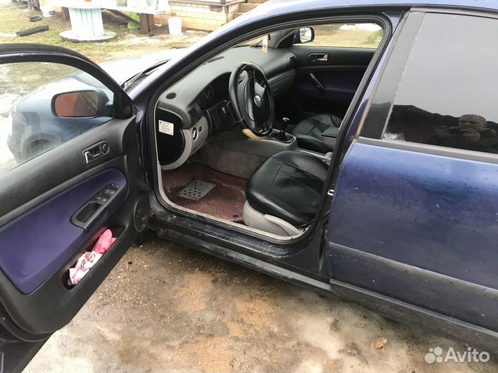 Volkswagen Passat 1.8 МТ, 1996, 379 000 км