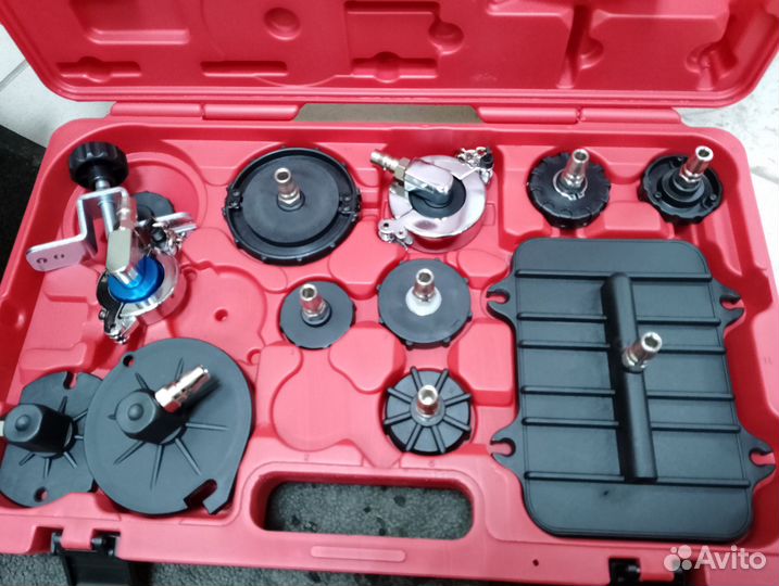 Новое устройство для прокачки тормозов JTC-4331