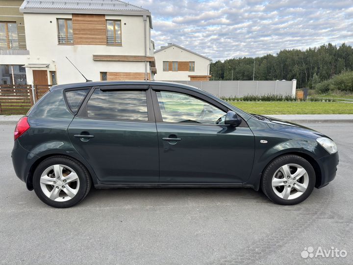 Kia Ceed 1.6 МТ, 2009, 323 241 км