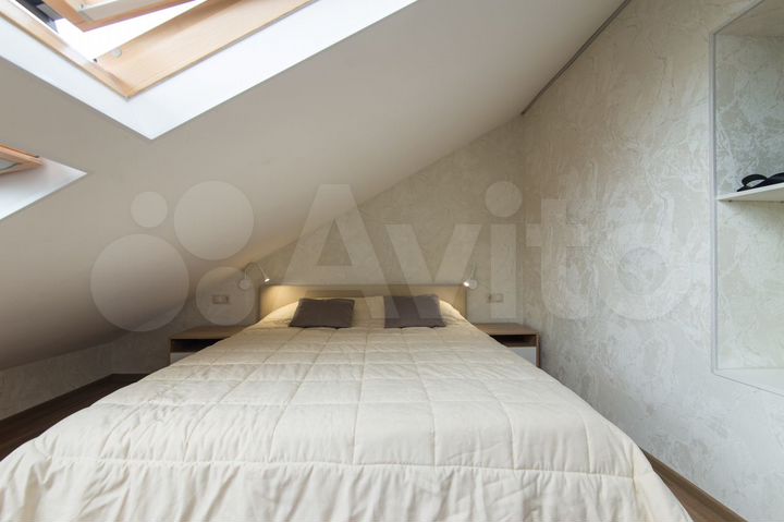 Квартира-студия, 60 м², 15/15 эт.