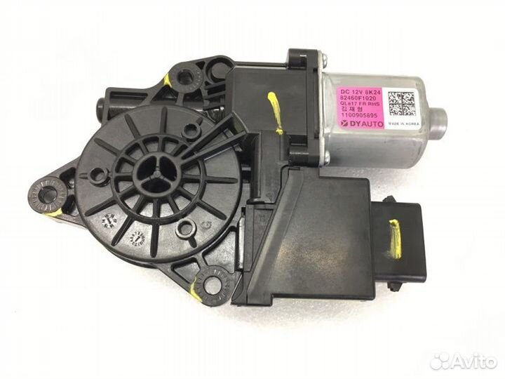 Моторчик стеклоподъемика передний правый Kia