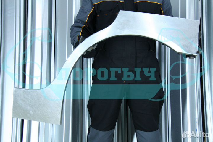 Ремонтная арка Nissan Cefiro A33 левая