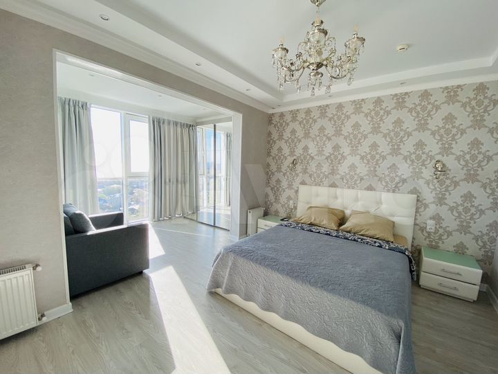2-к. квартира, 76 м², 18/23 эт.