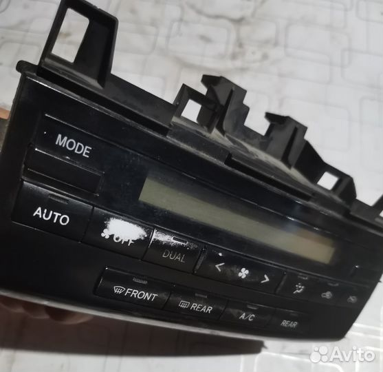 Блок климат контроля Тойота Лэнд Крузер 200