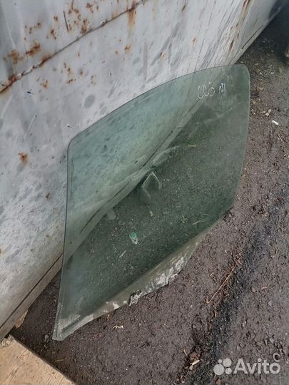 Переднее левое стекло двери Ситроен С3 А51