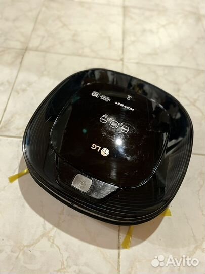 Умный робот-пылесос LG HOM-BOT square
