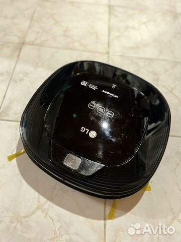 Умный робот-пылесос LG HOM-BOT square