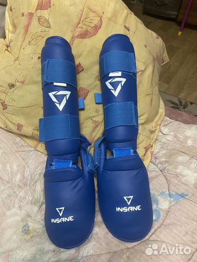 Защита голени и стопы для каратэ