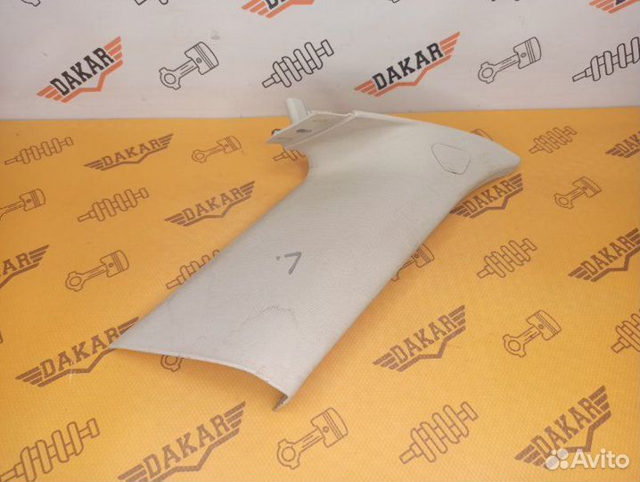 Обшивка стойки стекла задняя левая Ford Focus CB8