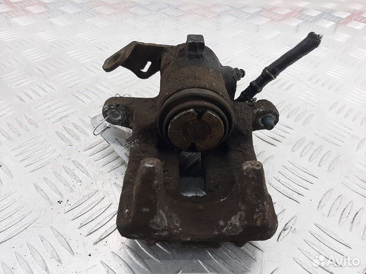 Суппорт задний левый для Volkswagen Golf 4