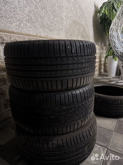 Kinforest KF550-UHP 265/35 R18