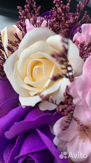 Букет из мыльных цветов и сухоцветов