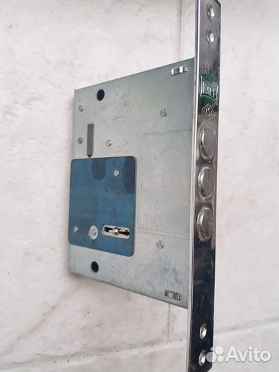 Дверной замок kale