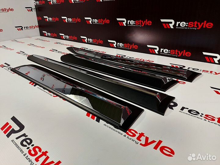 Молдинги дверей Hilux Pick Up с15г Под покраску