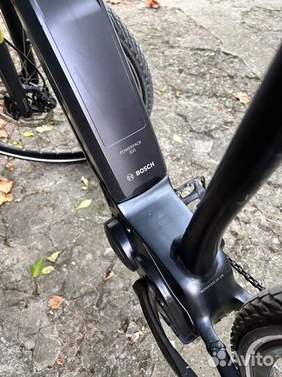 Электровелосипед Cube