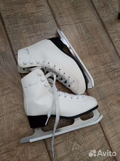Коньки для девочки 33 размер