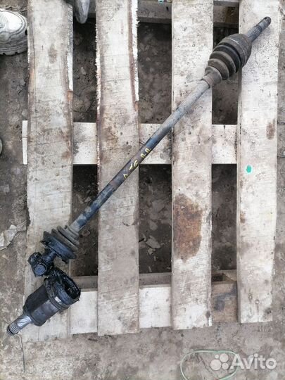 Привод передний правый Nissan Almera