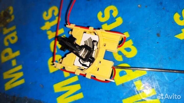 Датчик уровня топлива Mazda Mazda3 BL