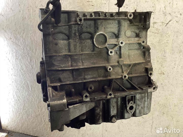 Блок цилиндров BLR002422 Volkswagen Passat B6 2.0