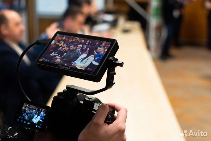 Видеограф / видеооператор