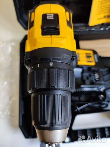 Дрель-шуруповерт 18В Dewalt + 3x аккумулятор