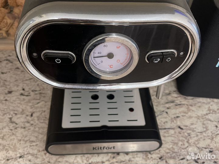 Кофемашина kitfort