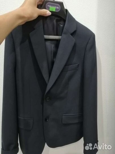 Костюм тройка школьный р 140-146