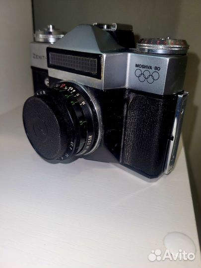 Пленочный фотоаппарат zenith e