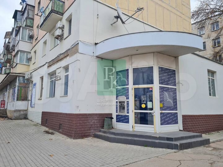 Помещение 143,8 м2 на первой линии Сталинграда