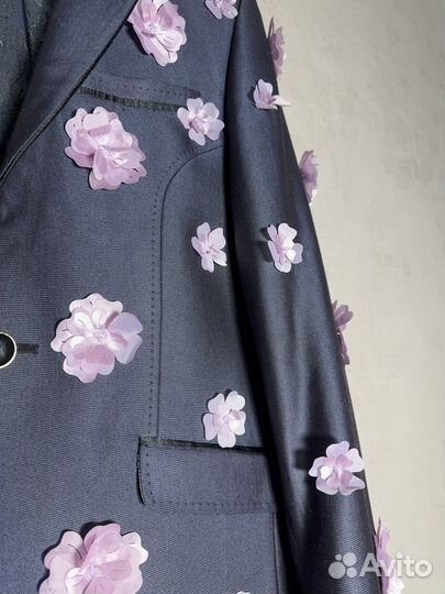 Пиджак с цветками апсайклинг